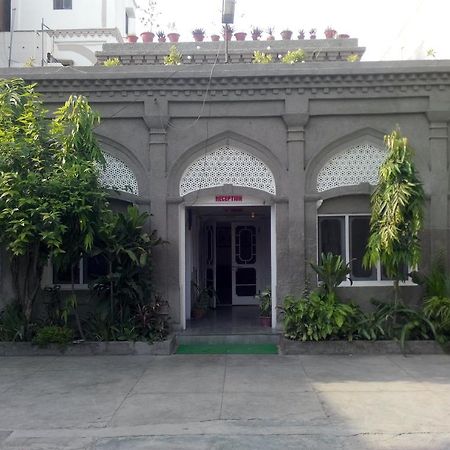 Tourist Guest House Amritsar Exterior photo