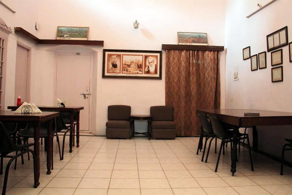 Tourist Guest House Amritsar Exterior photo